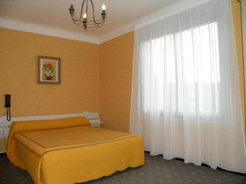 Hotel Du Parc Six-Fours-les-Plages Pokoj fotografie